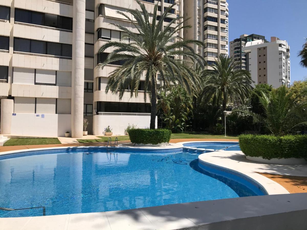 Apartamento Coffee Beach En Parque Europa ベニドルム エクステリア 写真